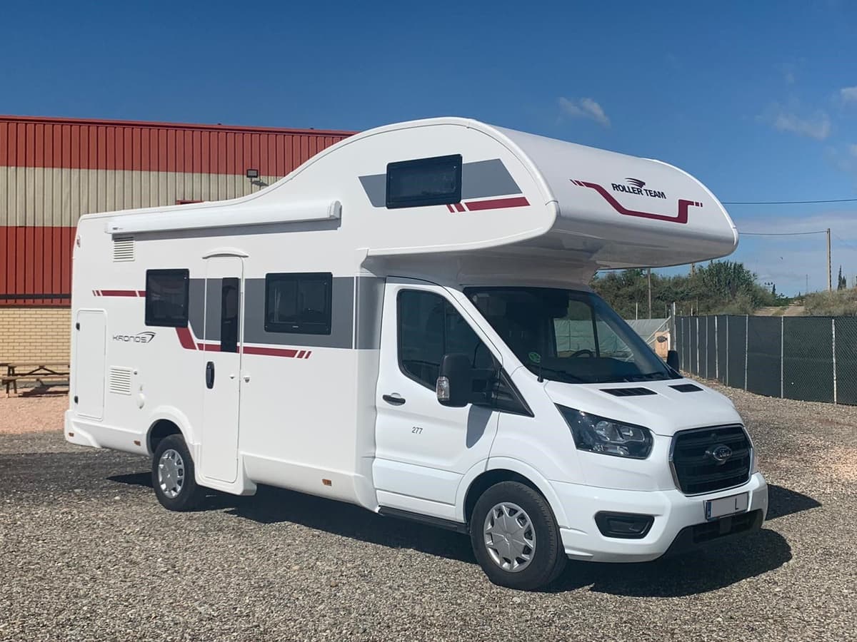 ALQUILER AUTOCARAVANA 7 PLAZAS ROLLER TEAM 277M EN LLEIDA website