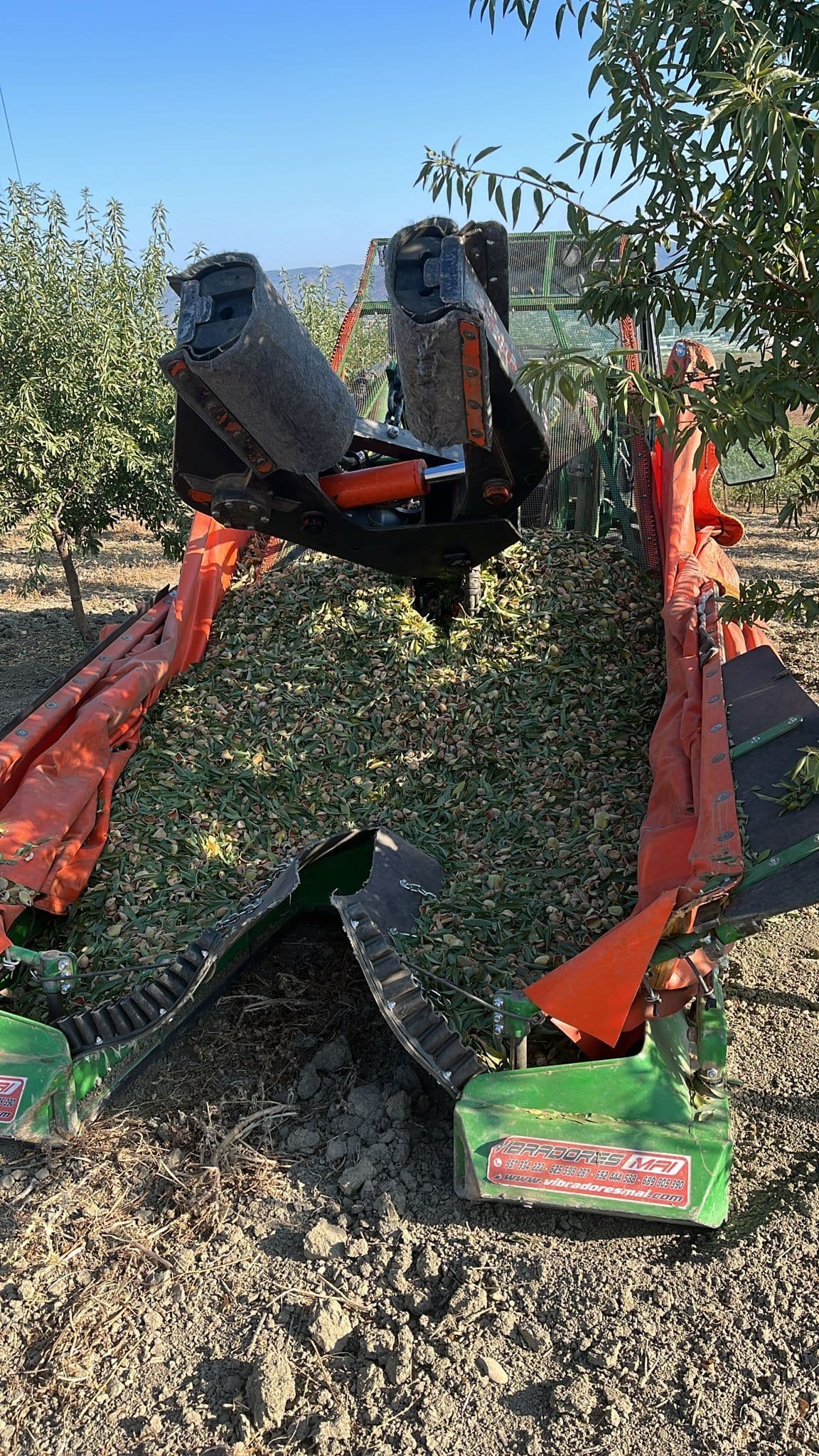 Empresa de servicios agrícolas Cuevas del Campo website