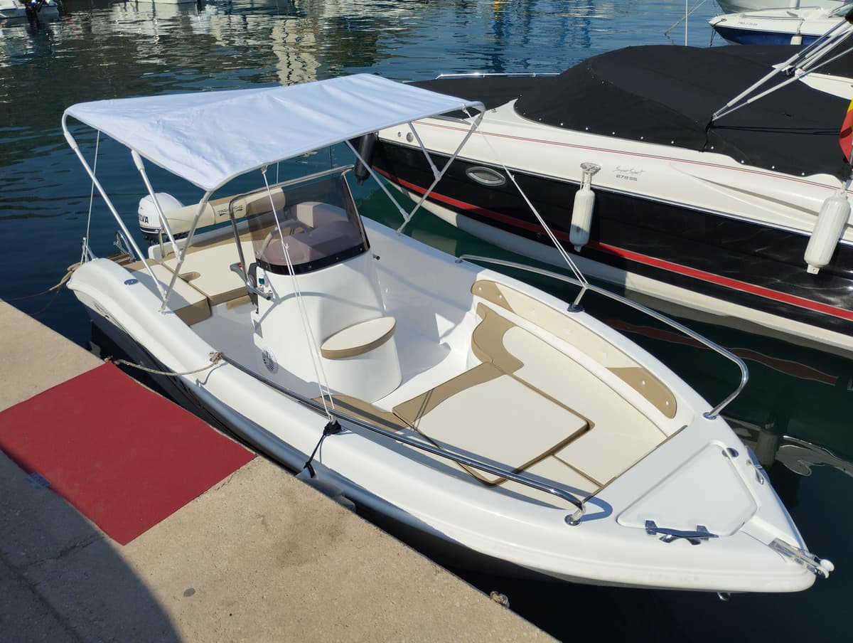 Alquiler Barco sin Licencia 6 pax website