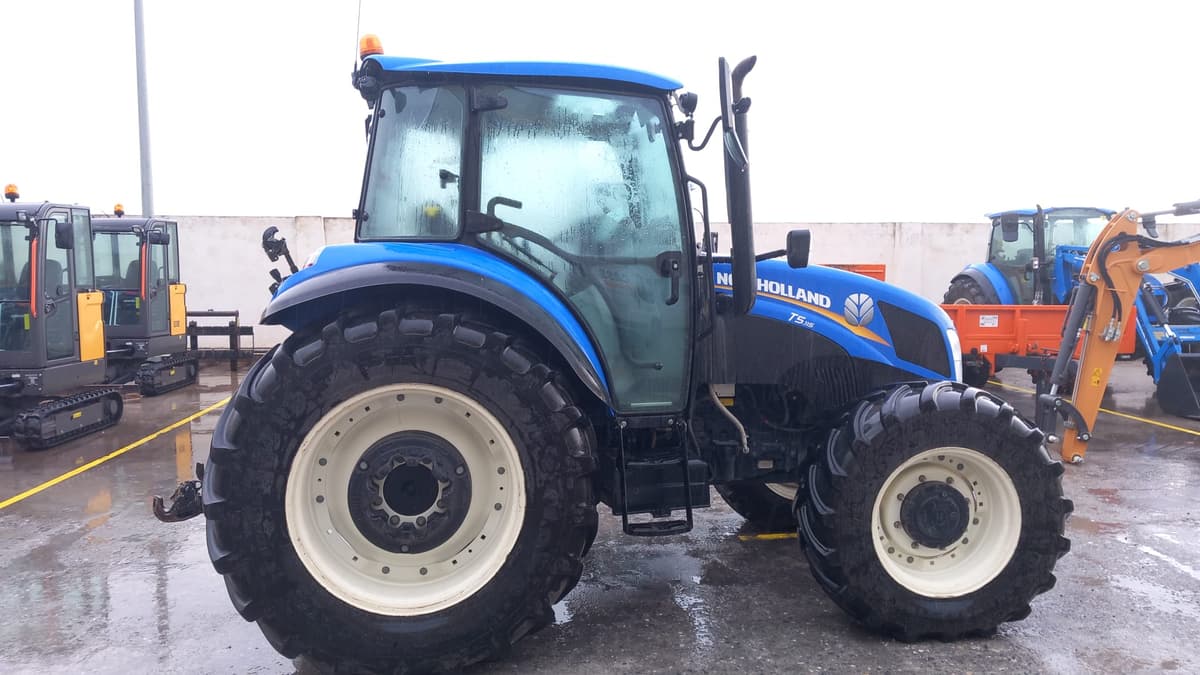ALQUILER DE TRACTOR NEW HOLLAND T5.115 1.5 CORDOBA website