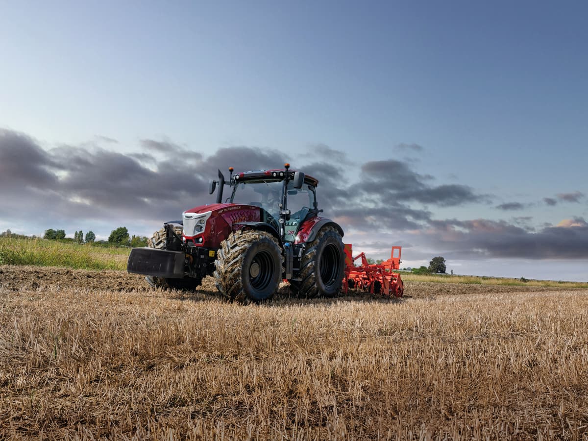TRACTOR McCormick X7 SWB en RENTING website