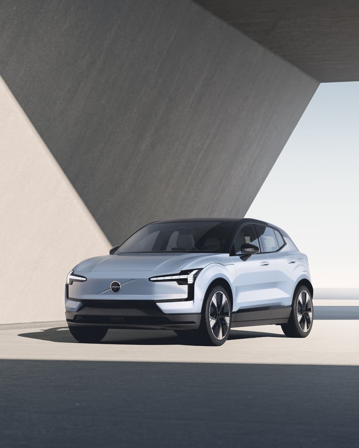 Renting Volvo Ex30 5p en Granada  website