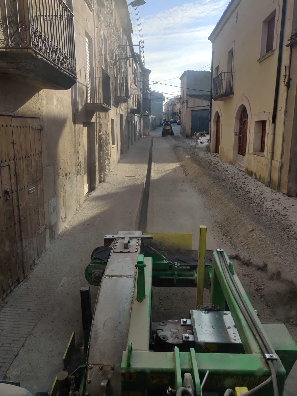 ALQUILER ZANJADORA DE DISCO 60X20 website