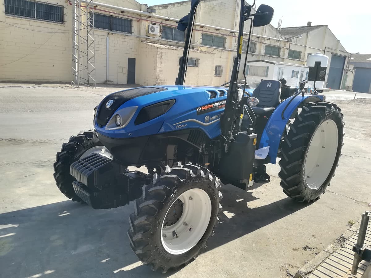 ALQUILER DE TRACTOR NEW HOLLAND T4 120F SEVILLA website