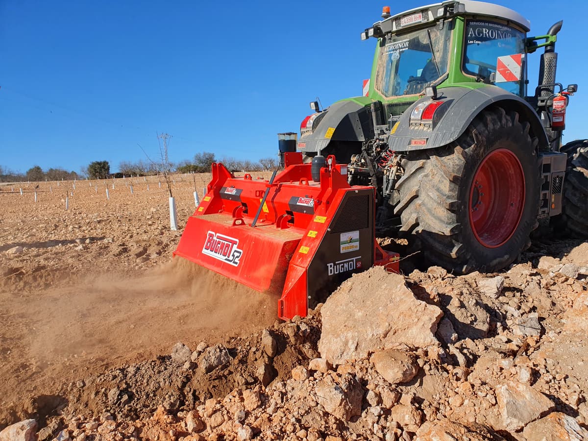 ALQUILER TRITURADORA DE PIEDRAS MARCA BUGNOT website