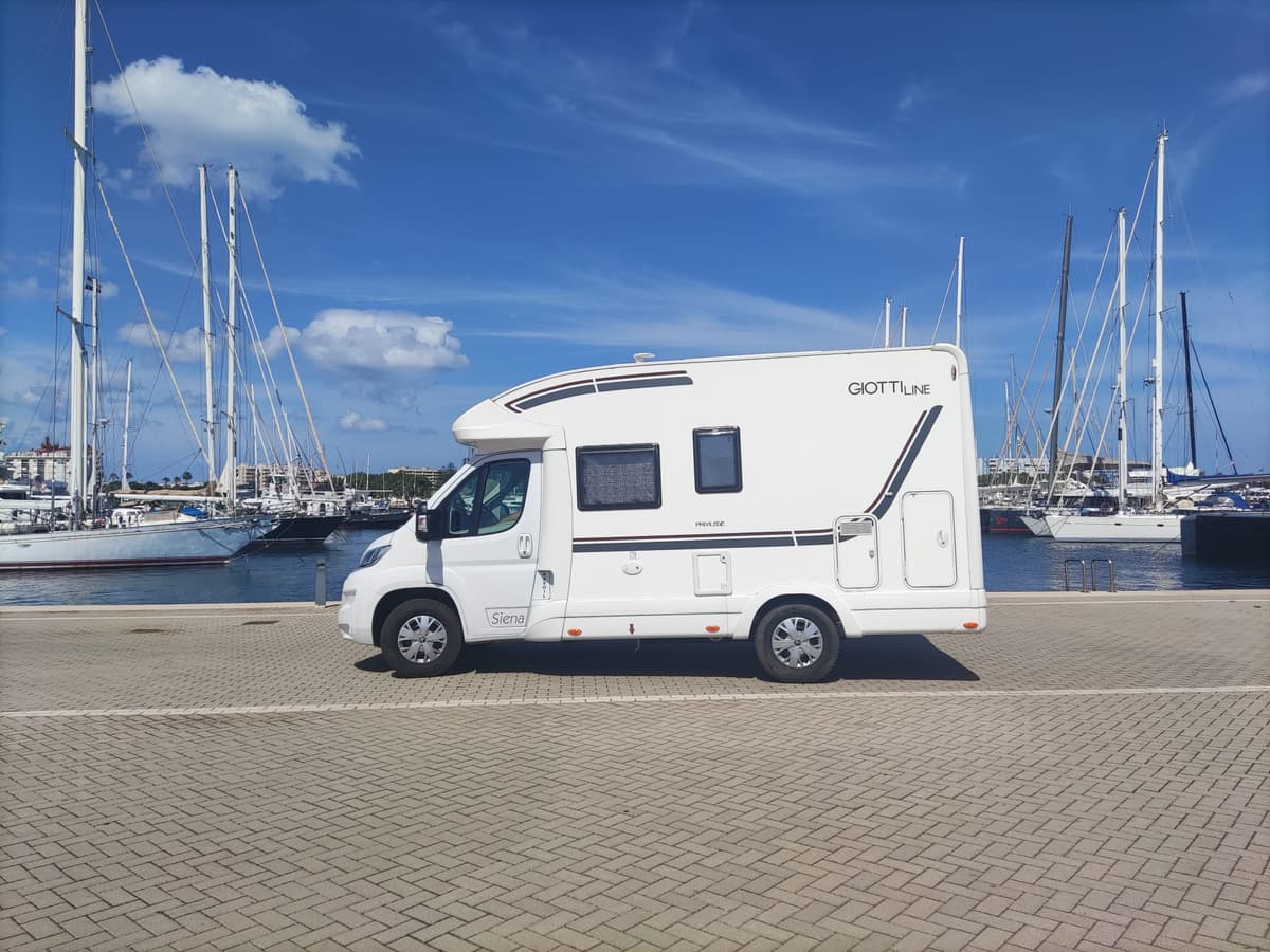 Autocaravana Siena 322 website